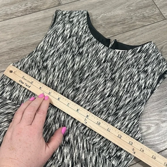 WHIT lib Sheath Dress Cocktail Black White Size 2 Sleeveless Career - Picture 7 of 14